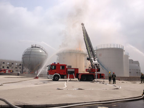 2013年上海市危险化学品事故应急处置综合演