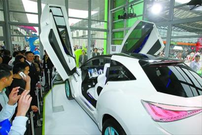 �����������չ�ڻ���Ļ