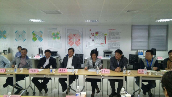 本市召开国际车展安全运营保障现场总结表彰会