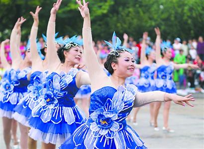 上海首办市级广场舞大赛 覆盖100个社区海选已