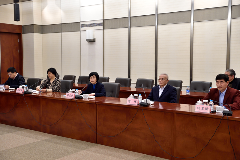 上海市税务部门试点运用增值税发票管理新系统