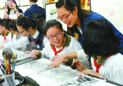 增进公众对职业教育认识了解 沪上24所高职院