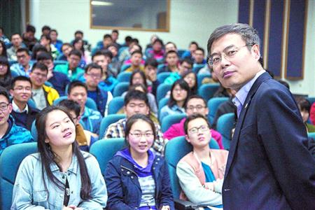 上海大学创新思政教育话语体系 各专业名师大