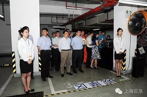 市住房城乡建管委举行物业管理行业防汛应急演