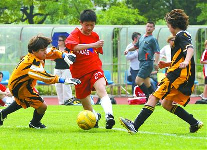 2016中国(上海)国际青少年校园足球邀请赛开幕