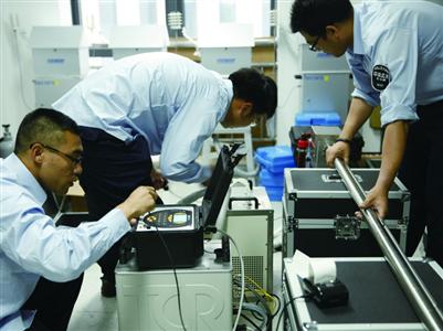 夯实环境保护基石的铁数据 本市环境监测中心