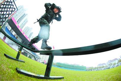武警上海总队九支队特勤中队365天全时反恐备