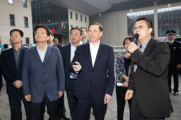 进度强化责任落实 应勇检查调研进口博览会重