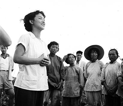 著名电影表演艺术家王丹凤逝世 影迷心中永远