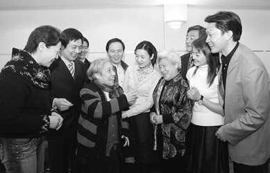 共叙淮剧进沪百年历史 三代名家走进东方讲坛