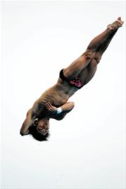 中国跳水包揽十金 游泳比赛开始韩国选手朴泰