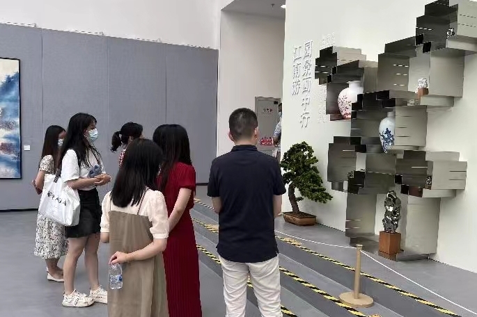 文旅局1.jpg 文旅局1.jpg