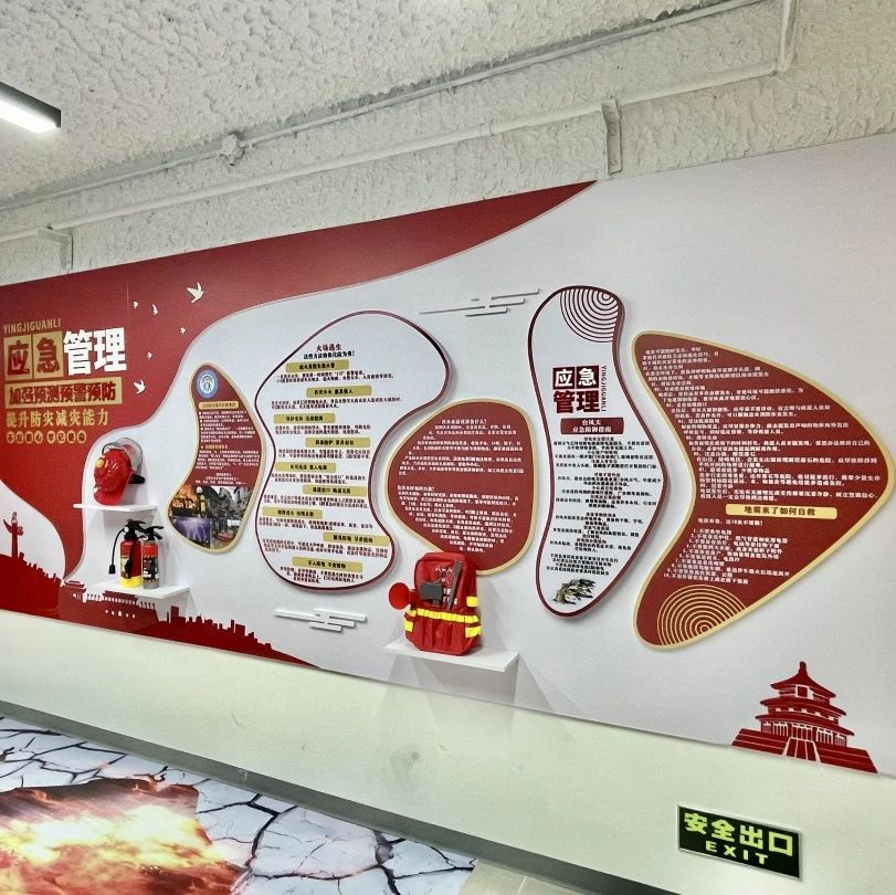 仙霞新村街道民防空间变身“茅庐”,市民代表建议这样管理……5.jpg 仙霞新村街道民防空间变身“茅庐”,市民代表建议这样管理……5.jpg