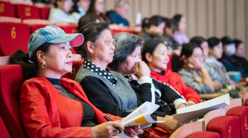 698d51a19d8a121ce581499d7b701668.png 698d51a19d8a121ce581499d7b701668.png