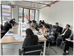 区房管局会同区公租房公司举办“用心用情致力住有所居-实地走进保租房项目”政府开放日活动。 .png 区房管局会同区公租房公司举办“用心用情致力住有所居-实地走进保租房项目”政府开放日活动。 .png