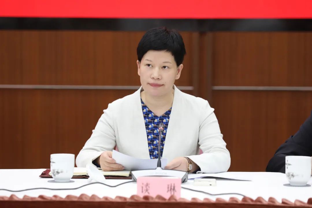 1028_134530_984.jpg 1028_134530_984.jpg