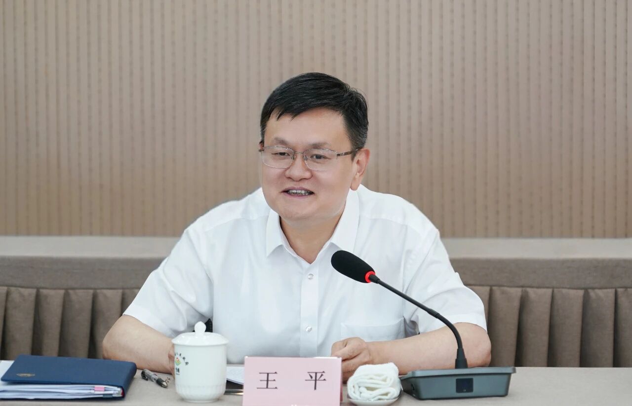 0901_150931_447.jpg 0901_150931_447.jpg