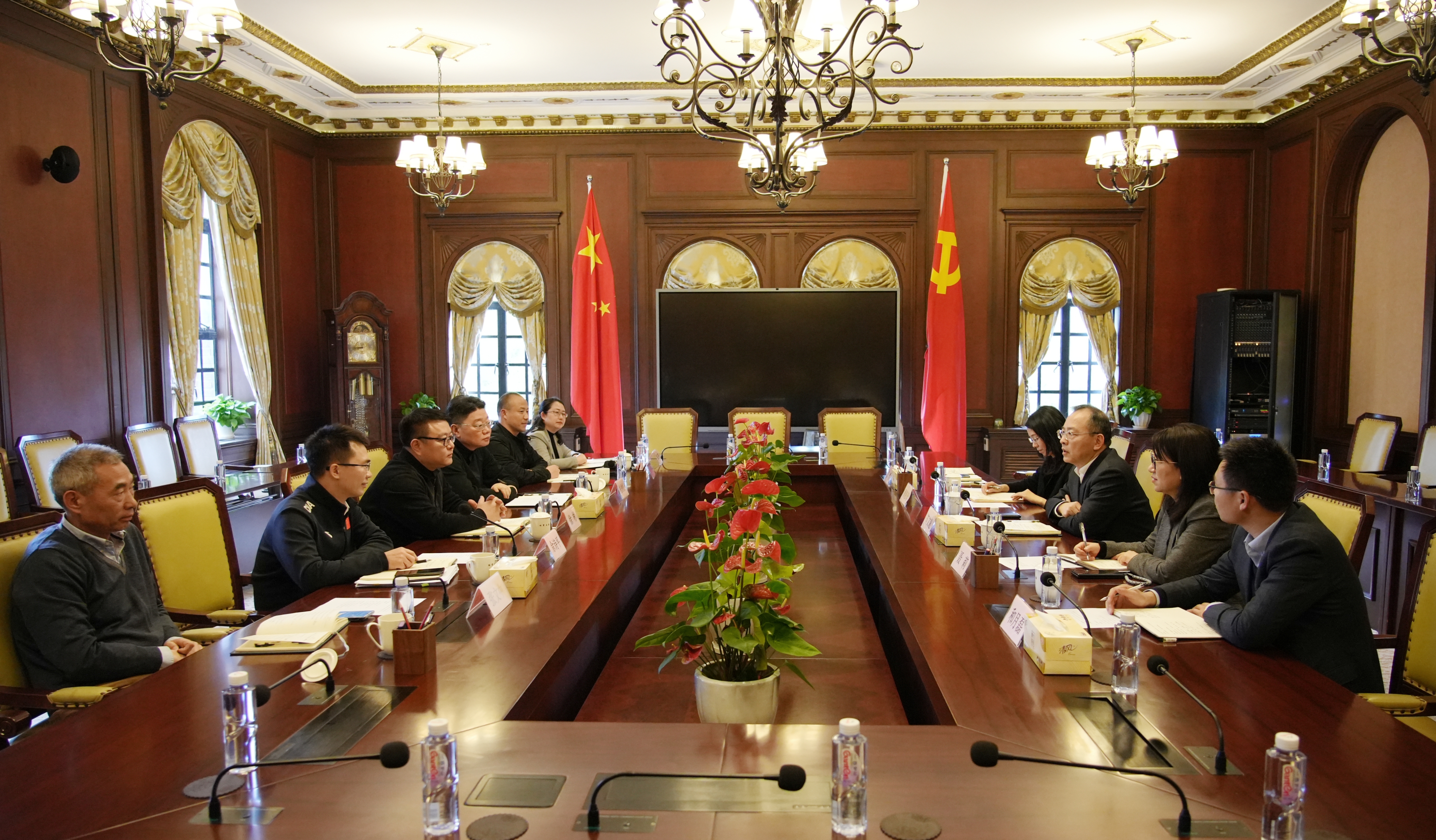 b890ec2f81de650254dc09df29bf442.jpg b890ec2f81de650254dc09df29bf442.jpg