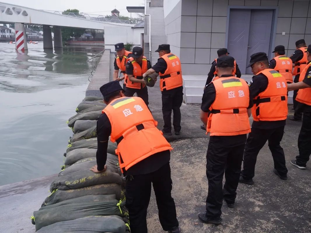 0624_100301_417.jpg 0624_100301_417.jpg