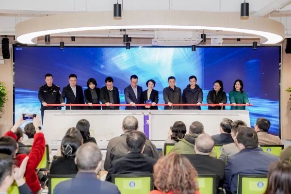 1127_152820911_119.jpg 20241127_152639_004.jpg