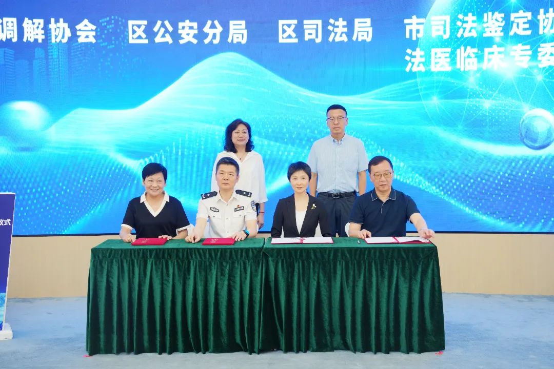 0715_112703_859.jpg 0715_112703_859.jpg