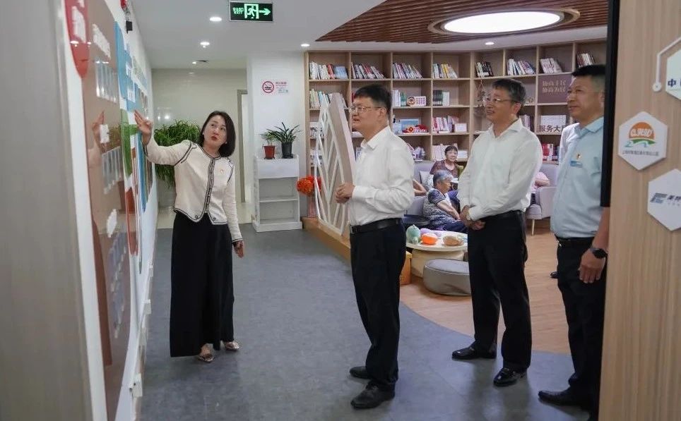 0715_083527_168.jpg 0715_083527_168.jpg