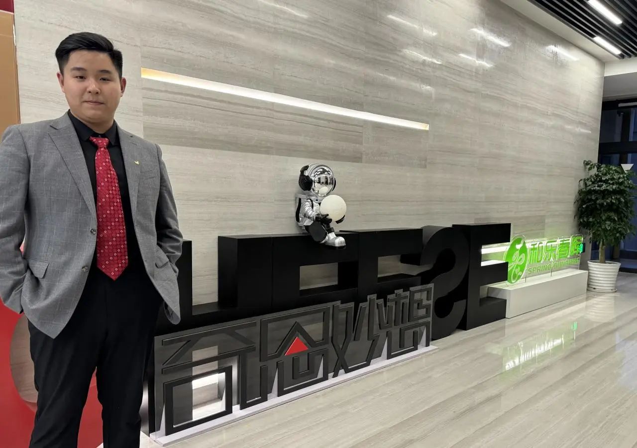 0715_092958_859.jpg 0715_092958_859.jpg