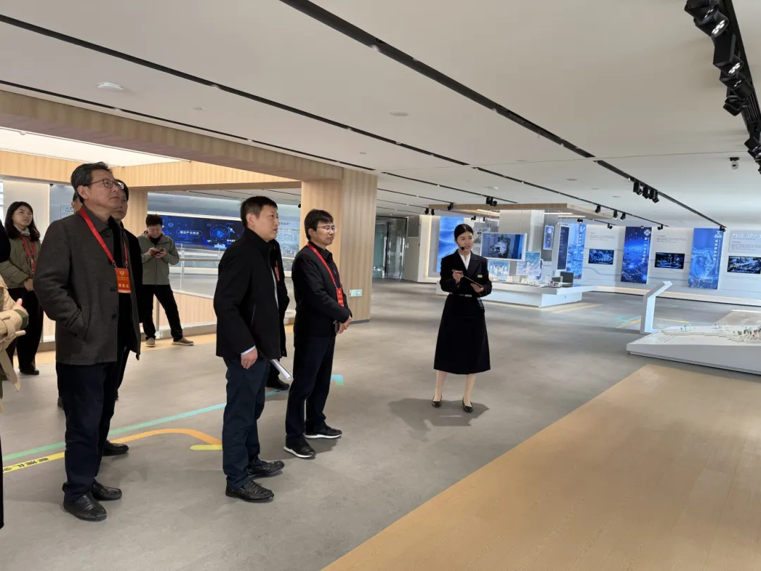 1219_103905_671.png 1219_103905_671.png