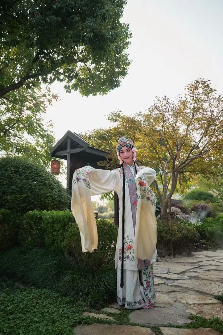 柿子熟了,快来青浦邂逅最“甜蜜”的秋!再不来就要等一年了! 柿子熟了,快来青浦邂逅最“甜蜜”的秋!再不来就要等一年了!