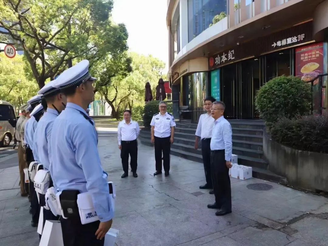 0801_090219_379.jpg 0801_090219_379.jpg