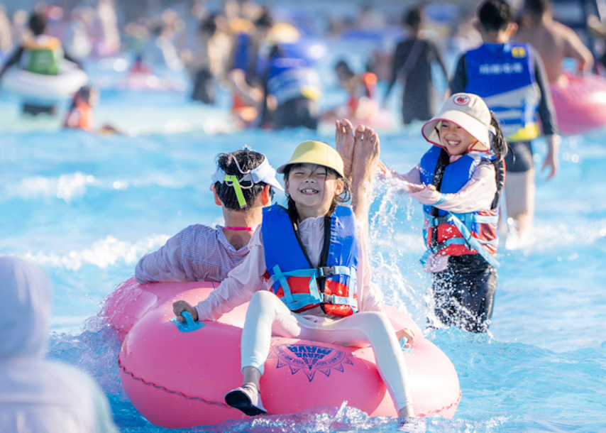 上海“热经济”活力无限 三大文旅项目为市民游客带来清凉体验