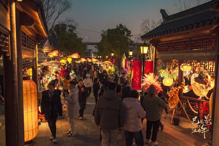 提一盏花灯入梦江南,来青浦用一场元宵灯海收官蛇年春节! 提一盏花灯入梦江南,来青浦用一场元宵灯海收官蛇年春节!