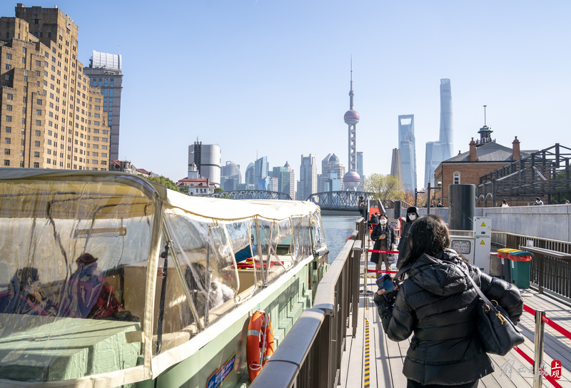 苏州河水上航线融汇了历史文脉、城市风貌与市民生活元素.jpeg 苏州河水上航线融汇了历史文脉、城市风貌与市民生活元素.jpeg