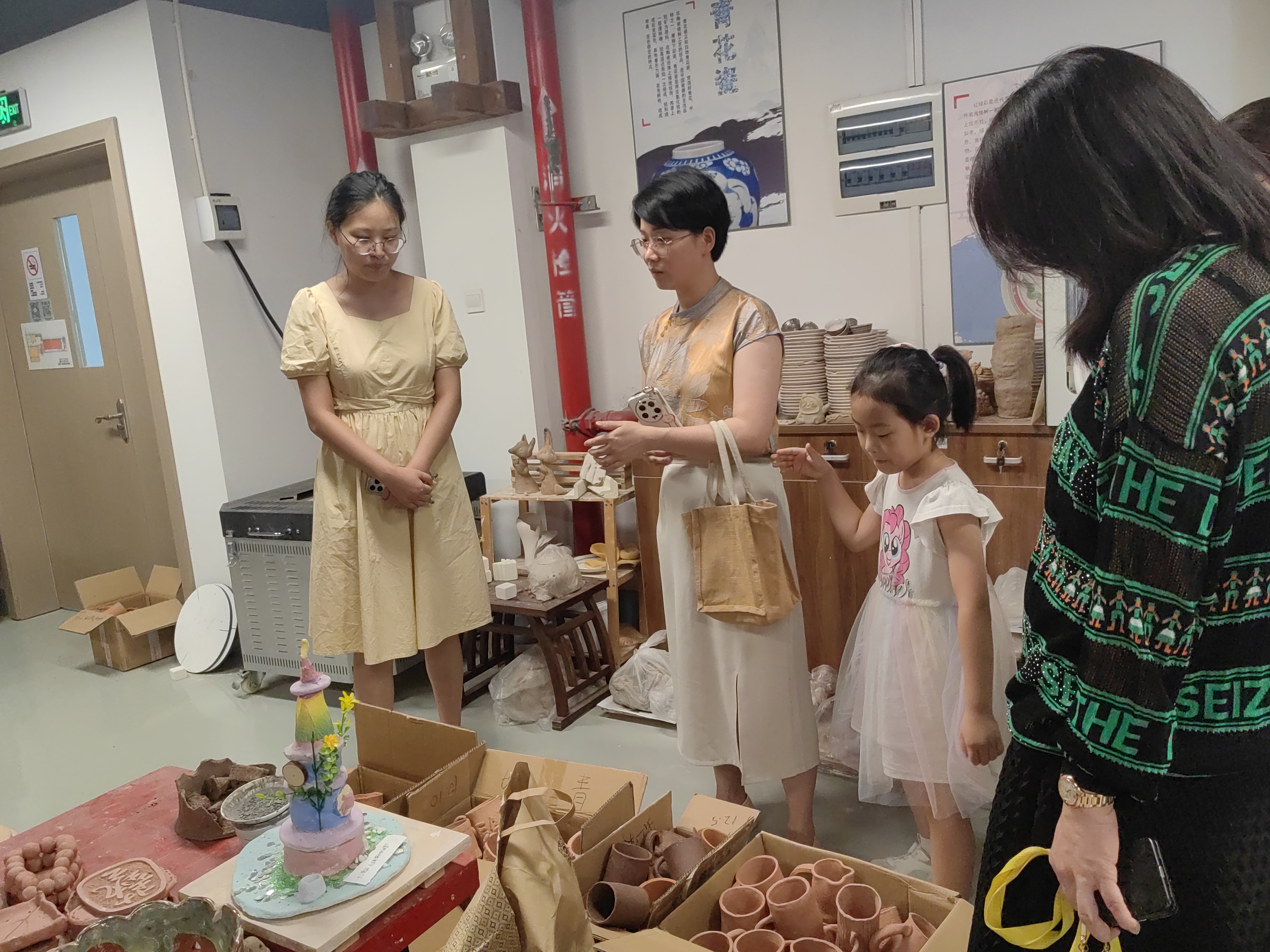 6 基地参观-4.jpg