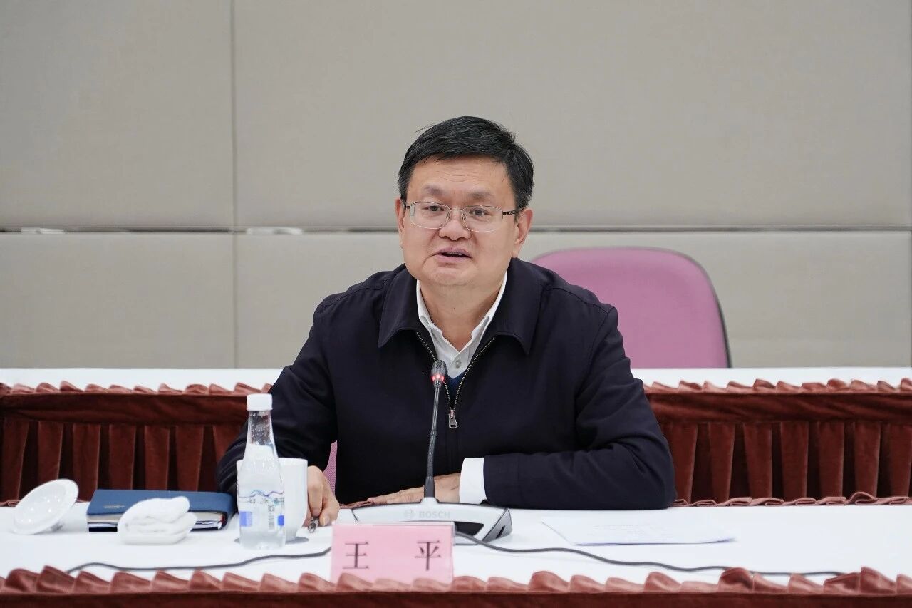 0112_091014_593.jpg 0112_091014_593.jpg