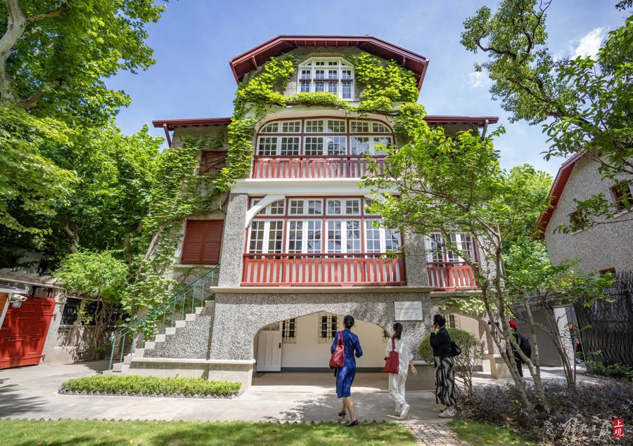 昨天,周公馆重新对外开放。记者 孟雨涵 摄.jpg 昨天,周公馆重新对外开放。记者 孟雨涵 摄.jpg