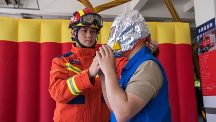 本周六！青浦消防“蓝朋友+火线救援”灭火技能实训体验等你加入！（2025年3月1日）