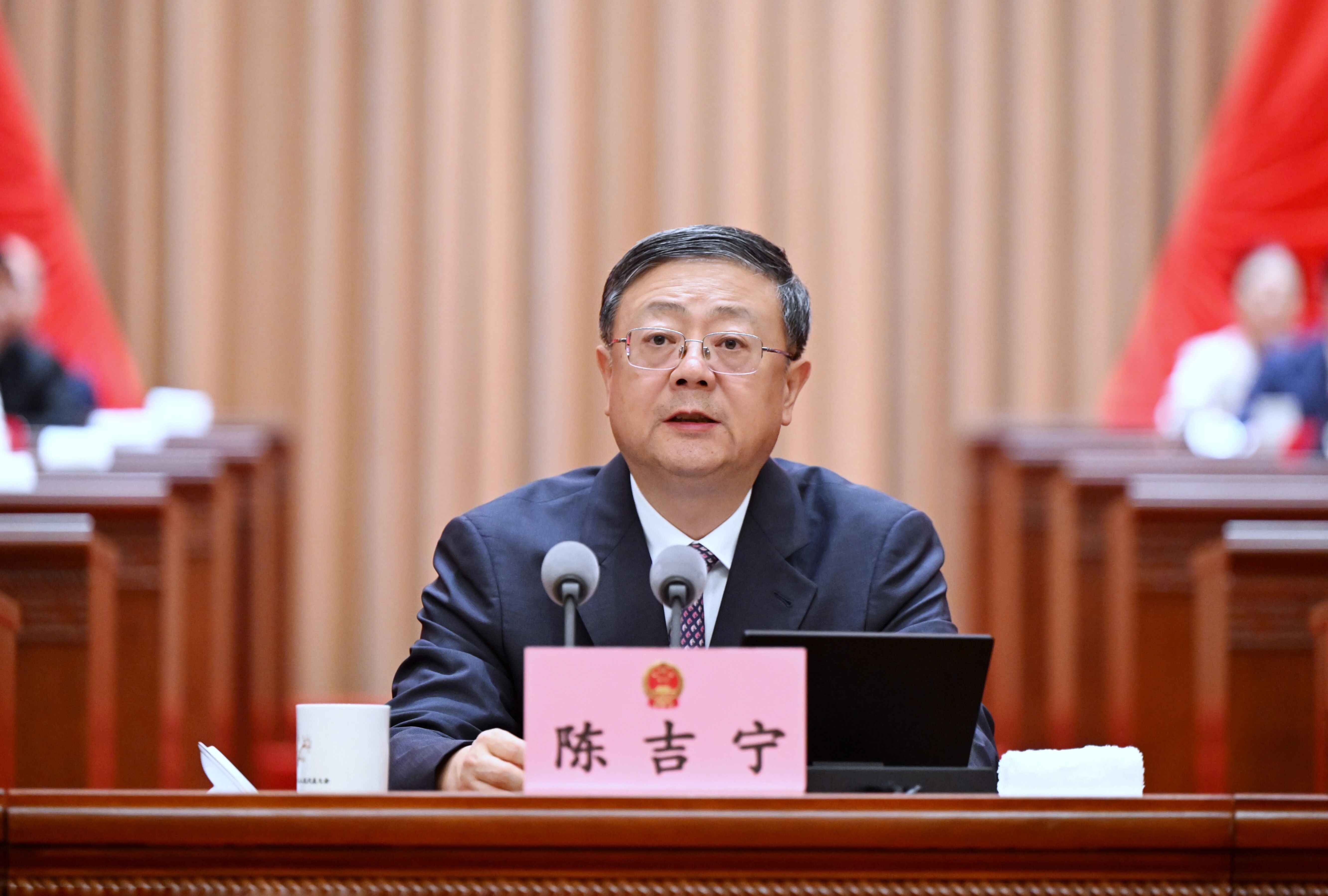 陈吉宁代表中共上海市委对大会的圆满成功表示热烈祝贺.jpg