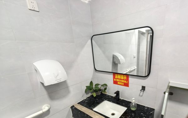 2.jpg 2.jpg
