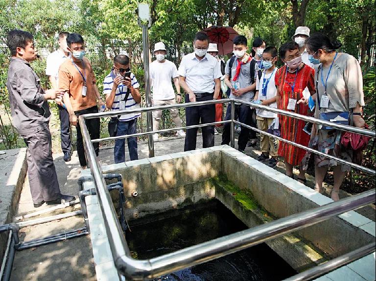 公众开放活动照片2.jpg 公众开放活动照片2.jpg