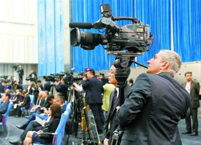 各国媒体记者聚焦亚信峰会