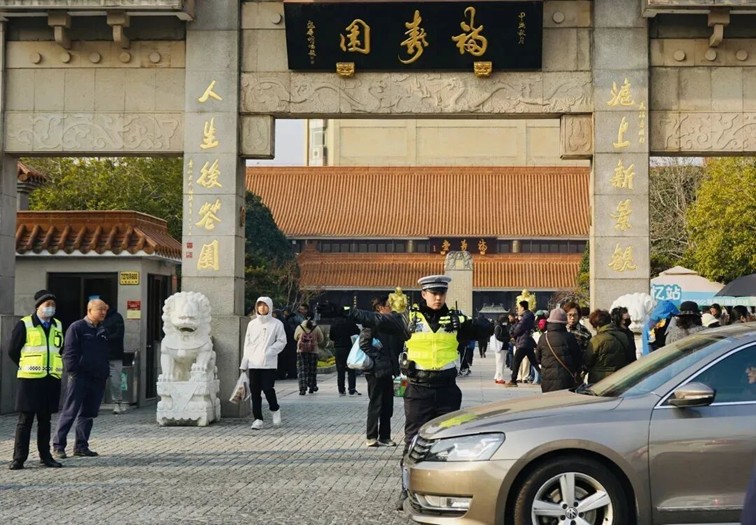 2025年青浦区冬至祭扫交通指南