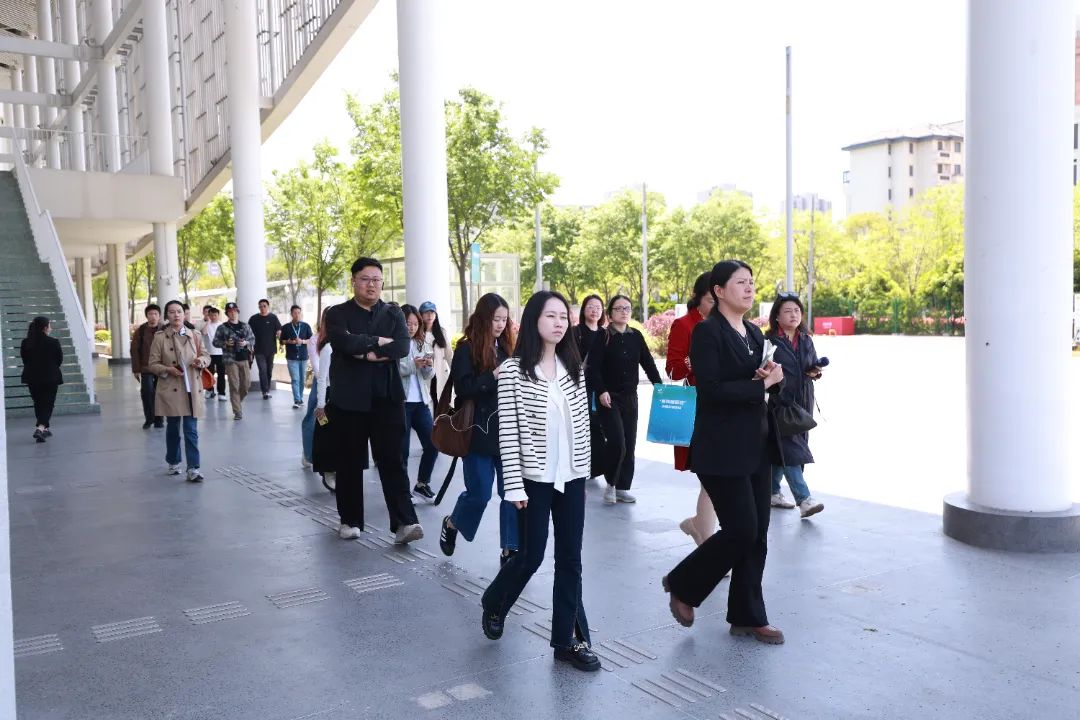 0416_132220_787.jpg 0416_132220_787.jpg