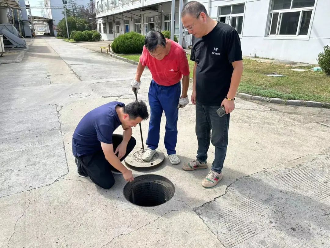 全市生态环境系统全力防御台风“贝碧嘉” .jpg 全市生态环境系统全力防御台风“贝碧嘉” .jpg