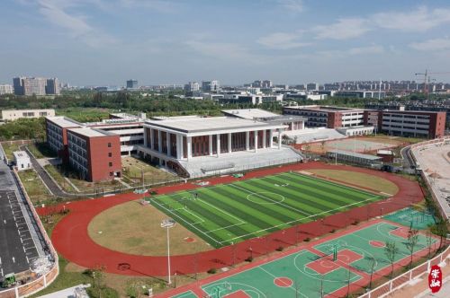 20240822142426083523.jpg 李峻走访检查新学校建设启用及开学准备情况1.jpg