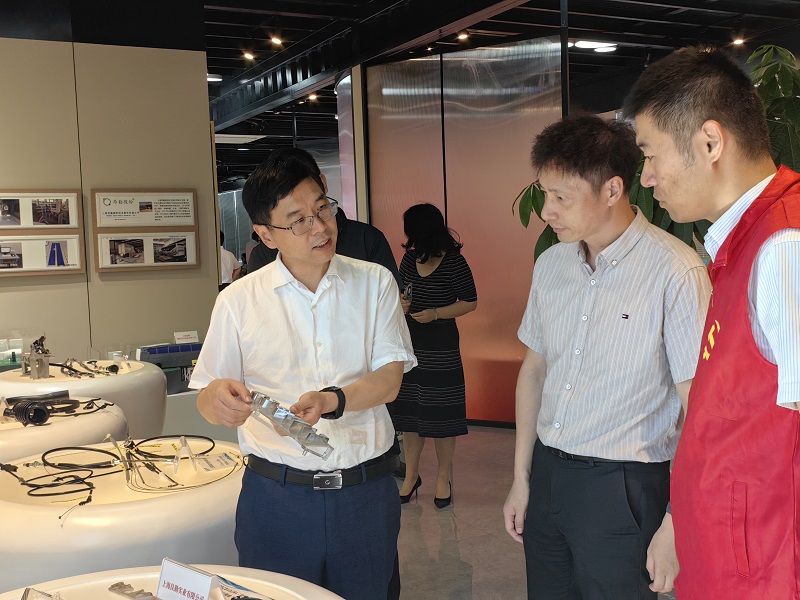 0813_091905_290.jpg 1.jpg