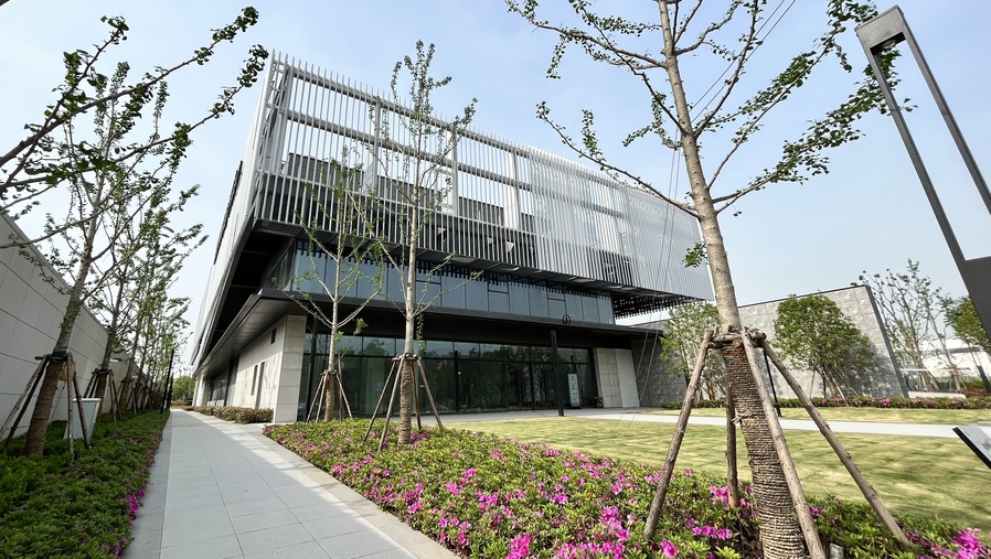 顾村体育馆为多功能社区体育馆,今年下半年开放。 吴越 摄.jpeg 顾村体育馆为多功能社区体育馆,今年下半年开放。 吴越 摄.jpeg