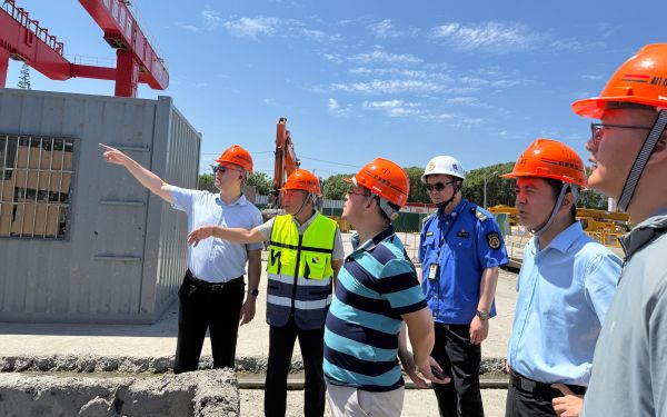 98b90a4b8f35c33a473ac16721e45cc.jpg 98b90a4b8f35c33a473ac16721e45cc.jpg