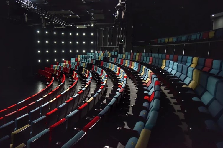 会·聚青浦|乘着秋风出门,来青浦看剧,原来好戏还能叠Buff 会·聚青浦|乘着秋风出门,来青浦看剧,原来好戏还能叠Buff