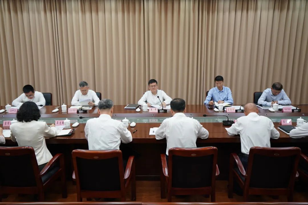 0606_084703_455.jpg 0606_084703_455.jpg